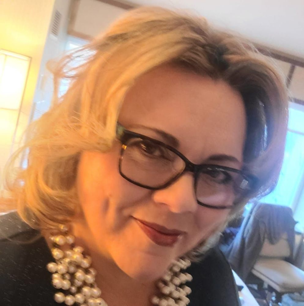 Meet your Posher, Michele